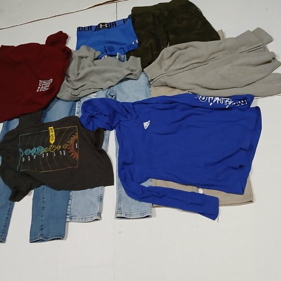 Lots of 10 pieces mixed buddle of boy's cloths & size 7/8 years old. - Picture 10 of 16